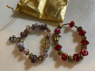 Charms bracelet purple/red with gold chain