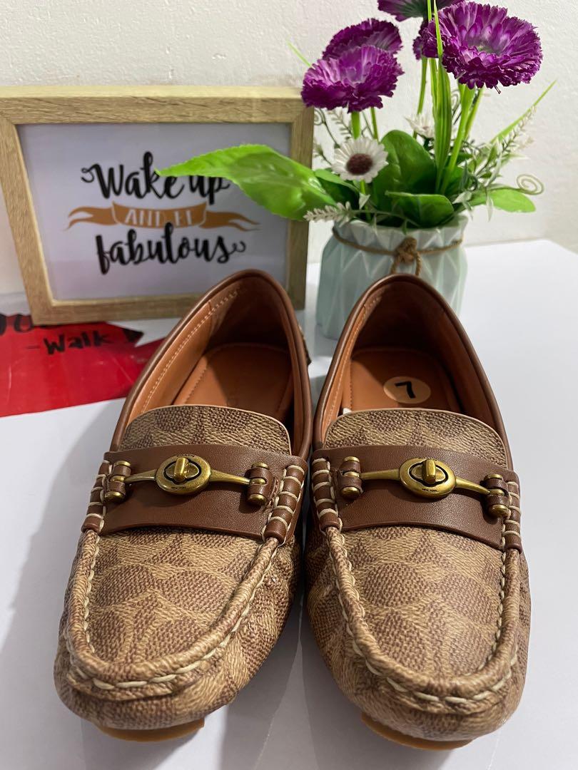 Orig Coach Crosby Turnlock Loafers Size 7