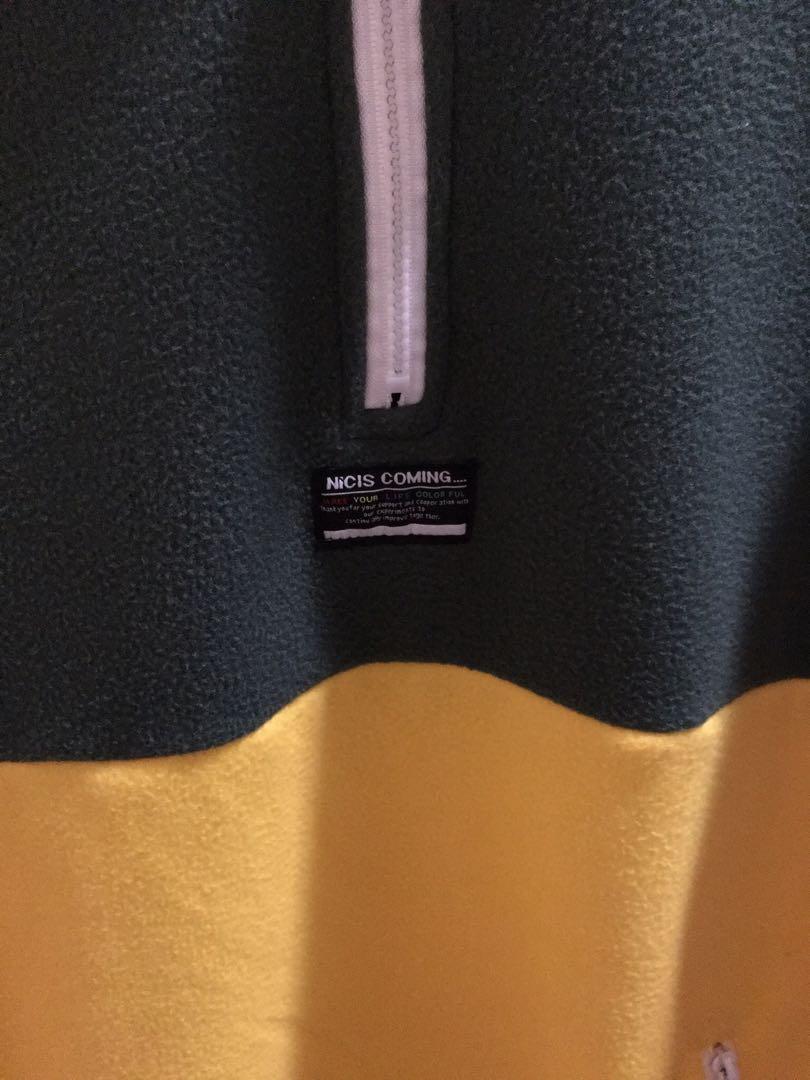 Colorblock Half-Zip Sweater (COD available) (Category: Coats, Jackets and Outerwear) located in Binan City. Submitted by 80slayers (Listing ID 1174721056, Image 3). Description: Colorblock Half-Zipper Sweater that I bought from Zaful in 2020. Original price is Php 1569 Size: Medium Chest: 27.24 inches Length: 28.74 inches Shoulder width: 20.87 inches Sleeve length: 24.80 inches Condition: 10/10 isang beses lang nasuot (sinukat lang tapos hindi na