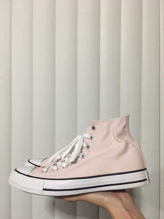 converse barely rose low top