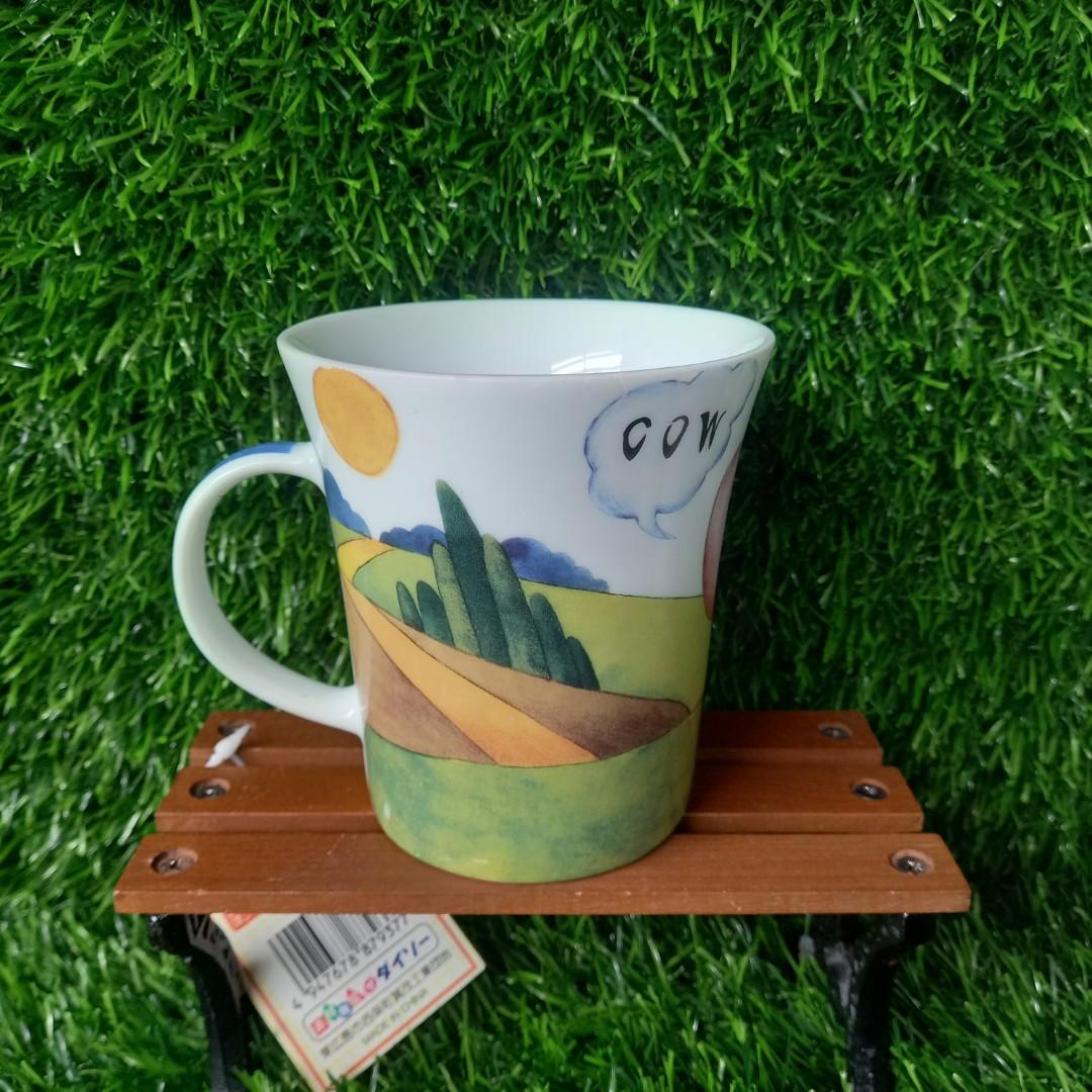 Cow Mug (Category: Coffee & Tea Tableware) located in Paranaque City. Submitted by christinashoppe (Listing ID 1174882031, Image 3). Description: .