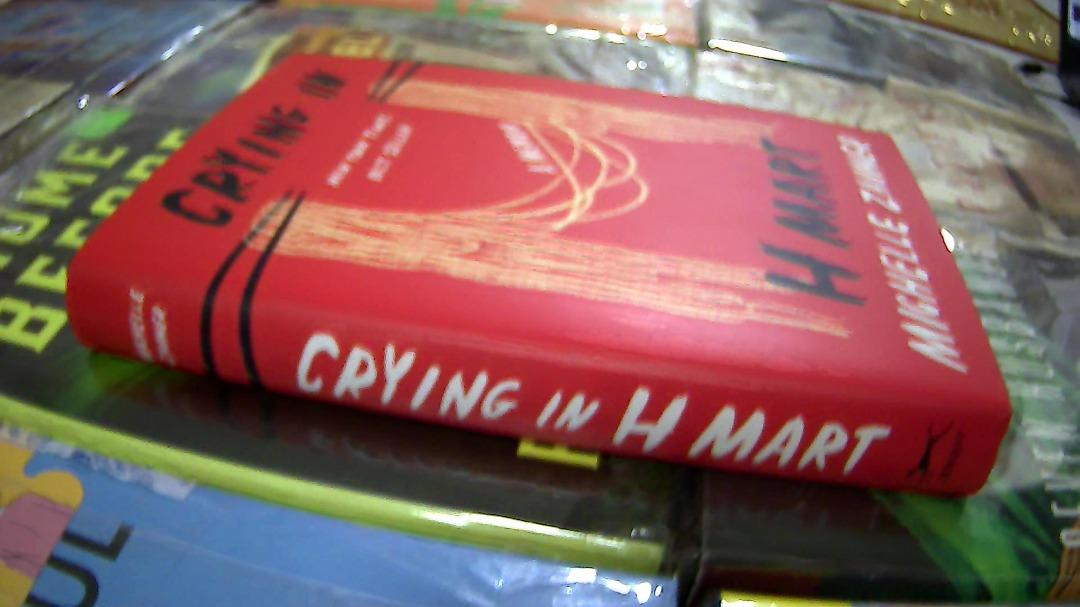Crying in H Mart by Michelle Zauner (HB), Hobbies & Toys, Books ...