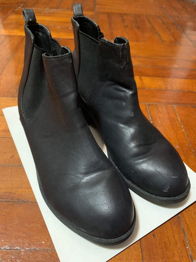 FOREVER 21 Women short black boots, 女 