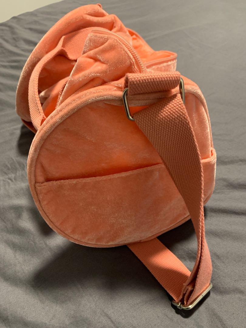 GUESS baby pink duffel bag, Women's Fashion, Bags & Wallets, Beach Bags