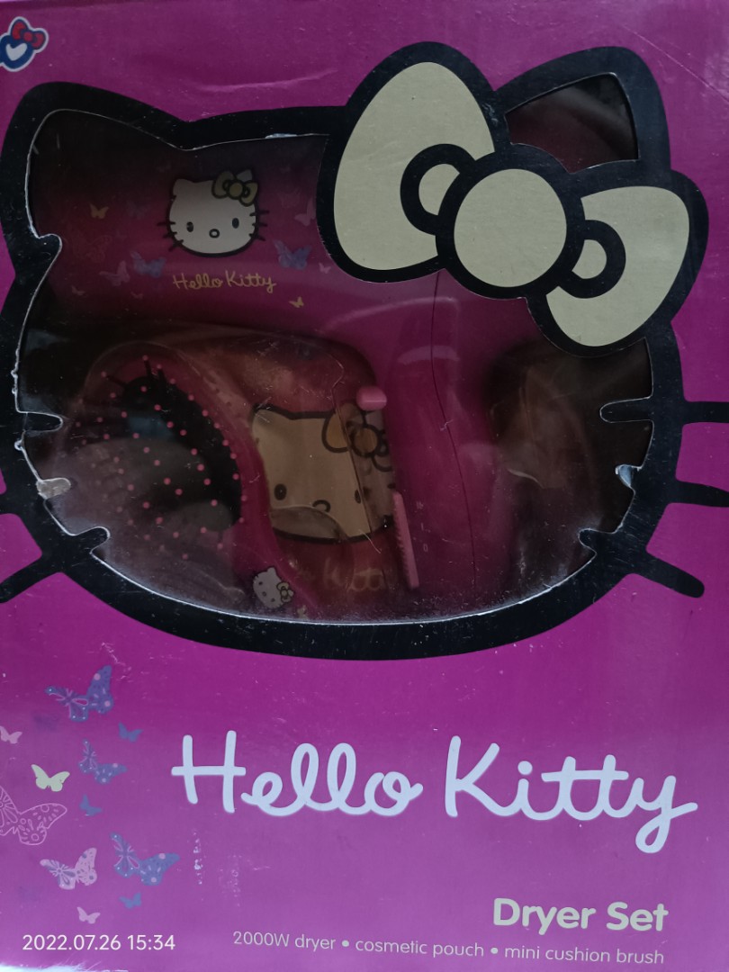 Hello Kitty Dryer set, Beauty & Personal Care, Hair on Carousell