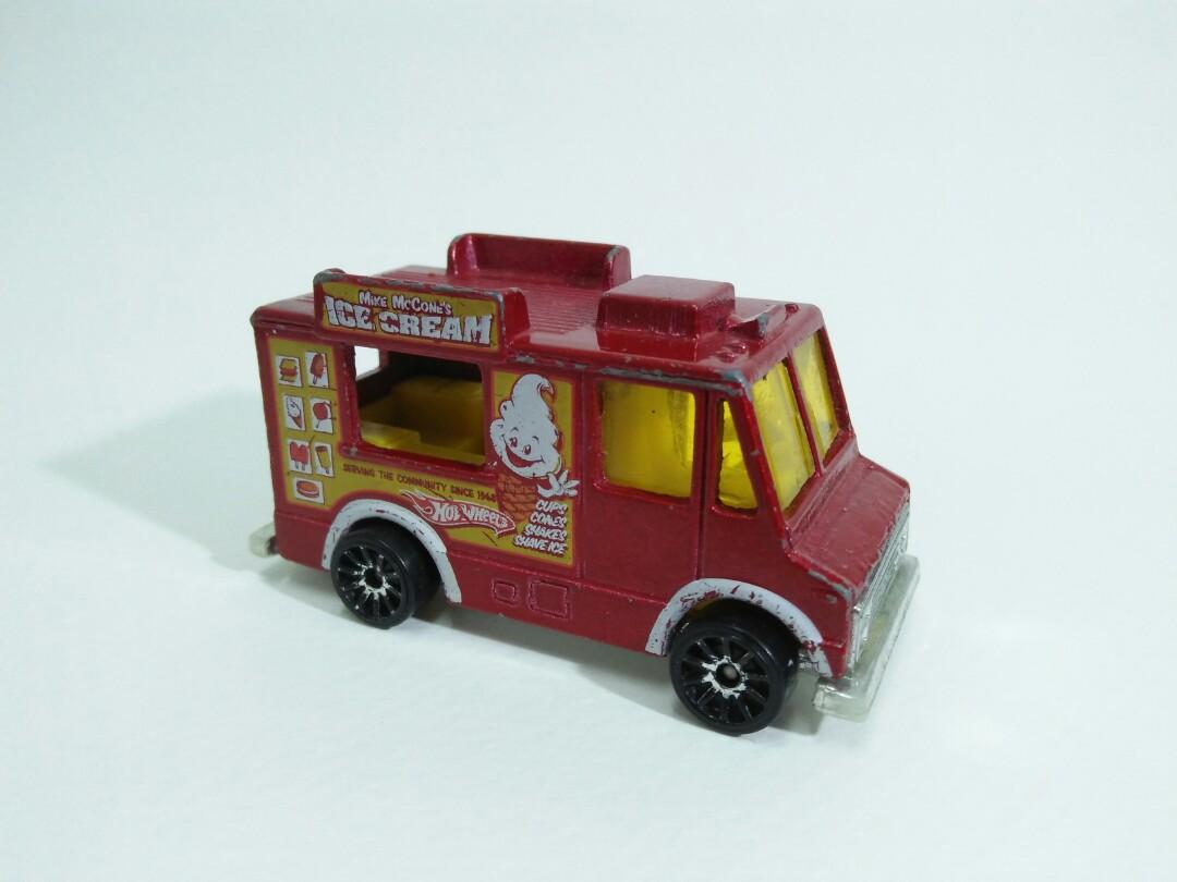 Hot wheels ice cream truck 2009