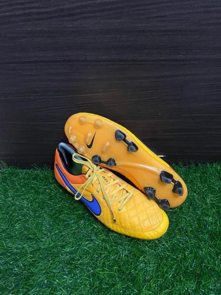 Kasut bola nike tempo on sale