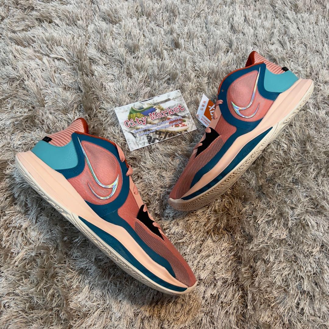 Kyrie shop size 13