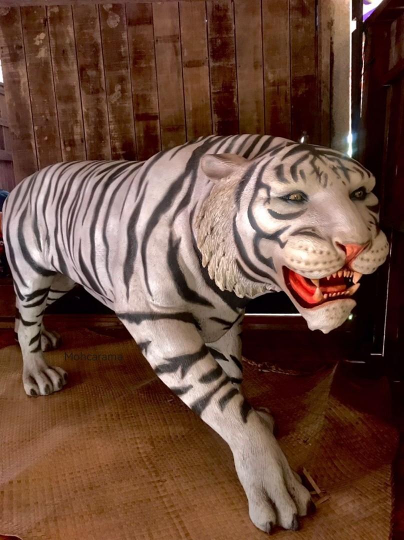Life size tiger statue, Hobbies & Toys, Collectibles & Memorabilia ...