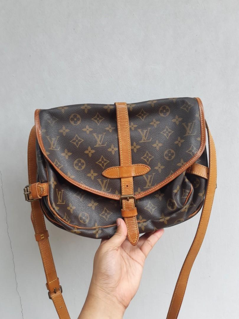 Louis vuitton saumur hotsell 30 original price