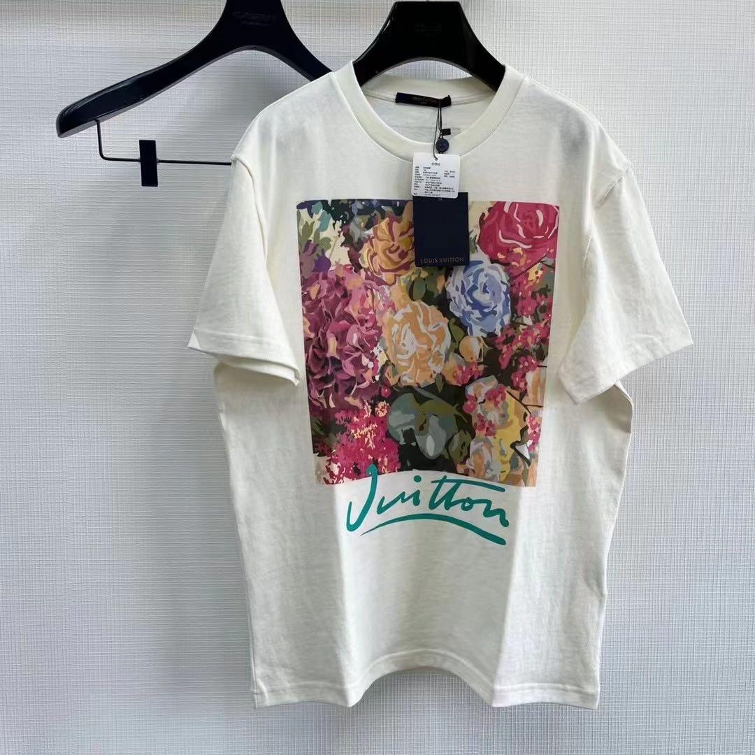 Louis Vuitton 2022 Flower Tapestry T-Shirt - Neutrals T-Shirts, Clothing -  LOU690895