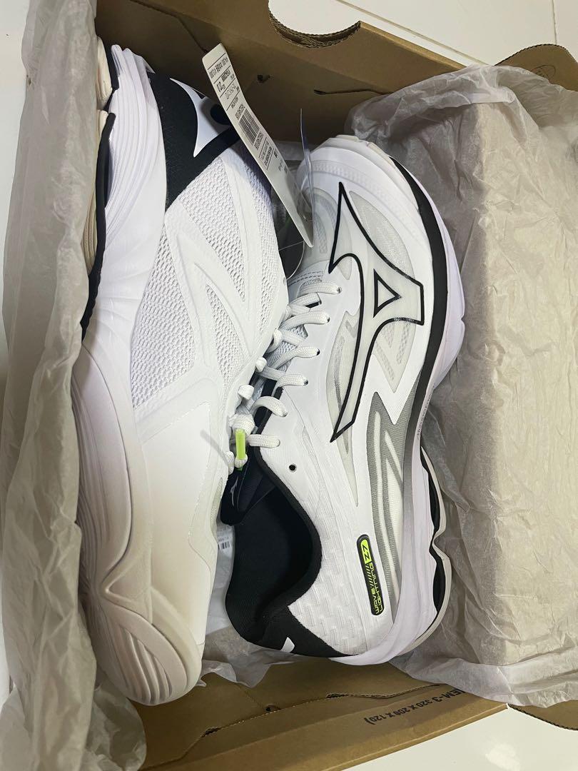 New volleyball shoes best sale