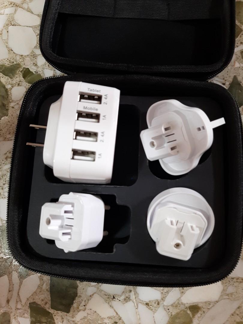 Multi plug (Category: Other Gadgets) located in Singapore. Submitted by banmi (Listing ID 1174729244, Image 3). Description: spring clean so must go box abit peel.