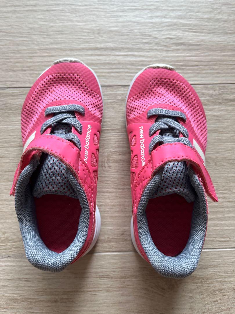 New Balance girls shoes US 8 Babies Kids Babies Kids Fashion