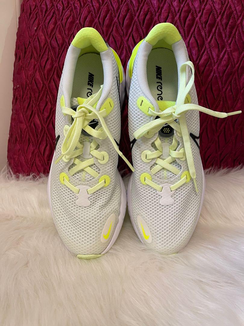 Tenis nike renew run gs clearance