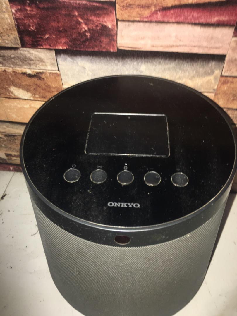 Onkyo bluetooth speaker discount