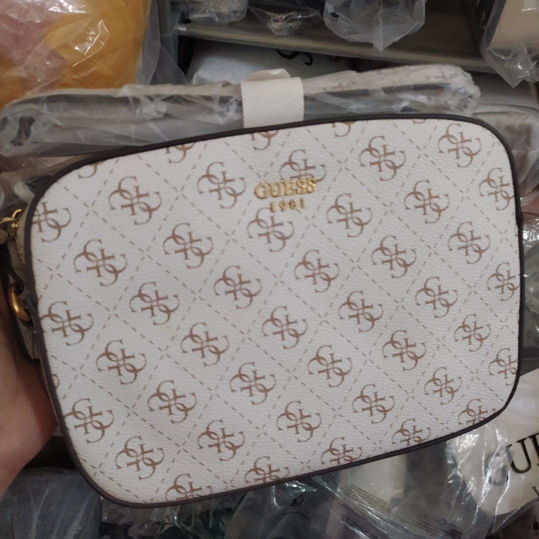 Guess crossbody bag sale top