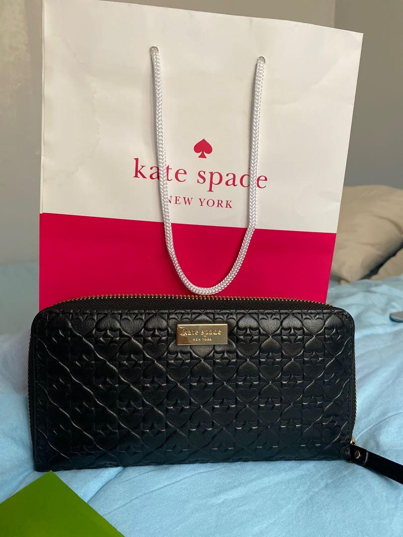 Kate spade penn new arrivals place embossed neda