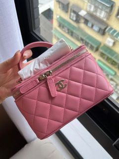 （分類：）位於 。 由 margotcullings 提交（商品編號 1174682016，圖片 1）。簡介： 。