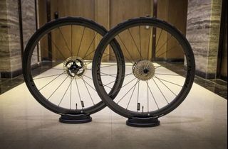 （分類：）位於 。 由 lov3bikes 提交（商品編號 1174723585，圖片 1）。簡介： 。
