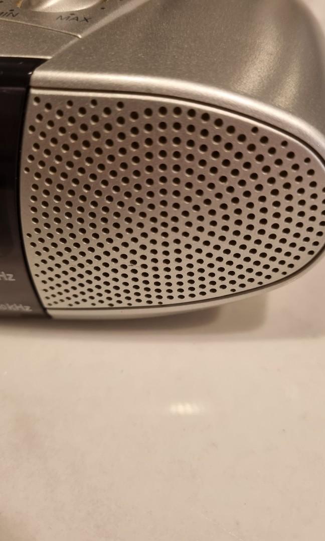 Panasonic bedside alarm clock radio RCQ720, Mobile Phones & Gadgets, Other Gadgets on Carousell