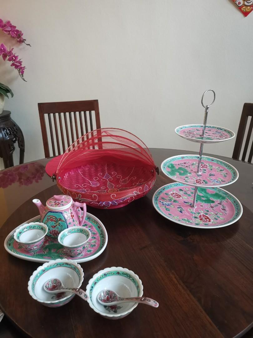 Peranakan Nonya wedding tea set / bowls & spoons / 3 tier dessert stand