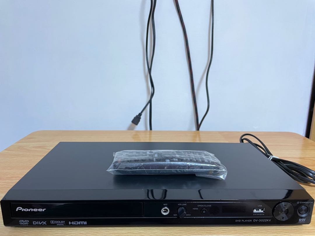 Pioneer DVD Player with Karaoke function, TV & Home Appliances, TV