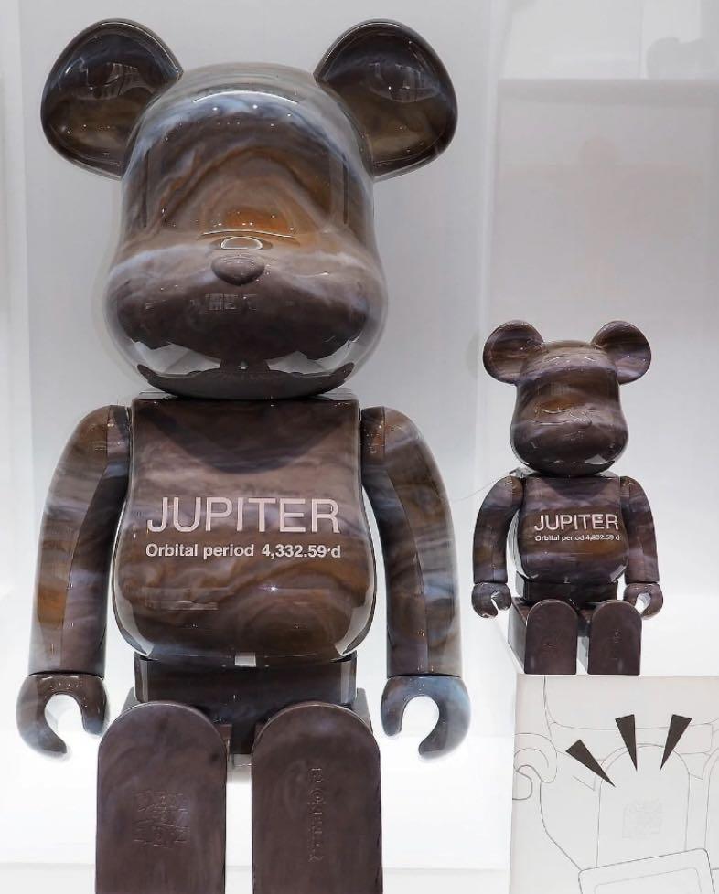 Preorder]Bearbrick Jupiter 100% + 400% / 1000% Set, Hobbies & Toys ...