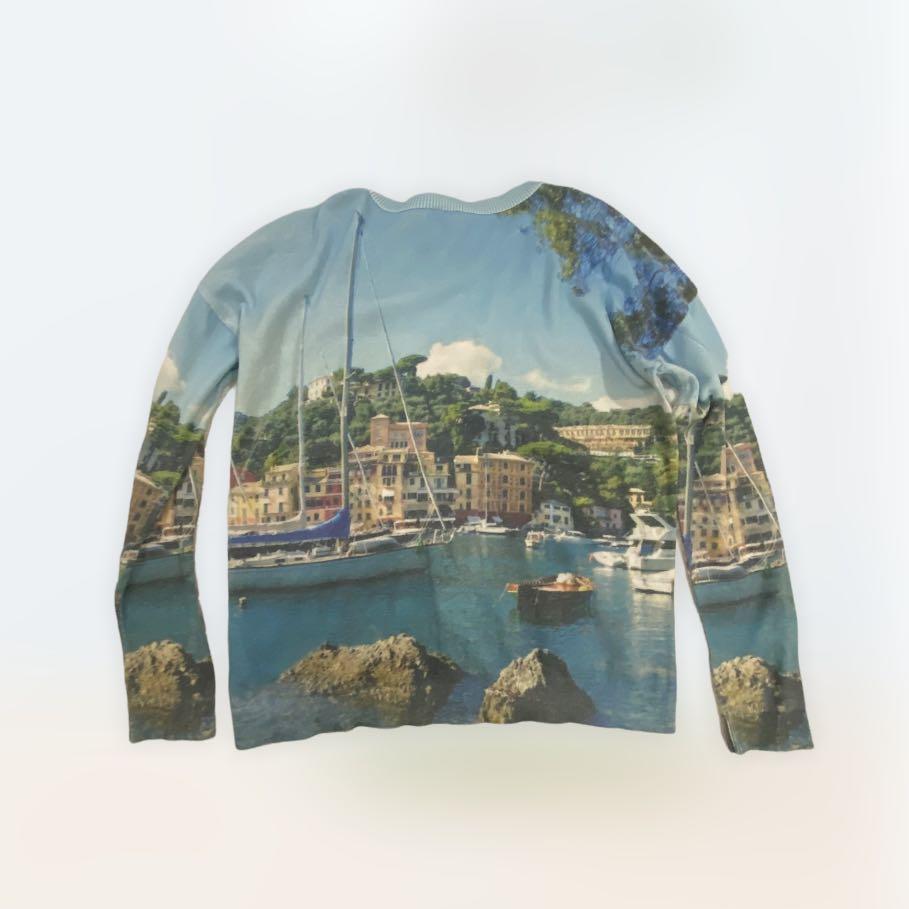 Pull&Bear Scenic Print Cotton Sweatshirt (Category: Others Tops) located in Quezon City. Submitted by elize.noelle (Listing ID 1174774488, Image 2). Description: Purchased at Pull&Bear Hong Kong when P&B wasn’t in Manila yet. Size: EUR S. Beautiful, all over scenic print. Good condition. Eye catcher, stylish! 🤍 Flaw: Fluffs. Super low price already - - last price, when worn photos and exact measurements request will be ignored. RFS: This didn’t 