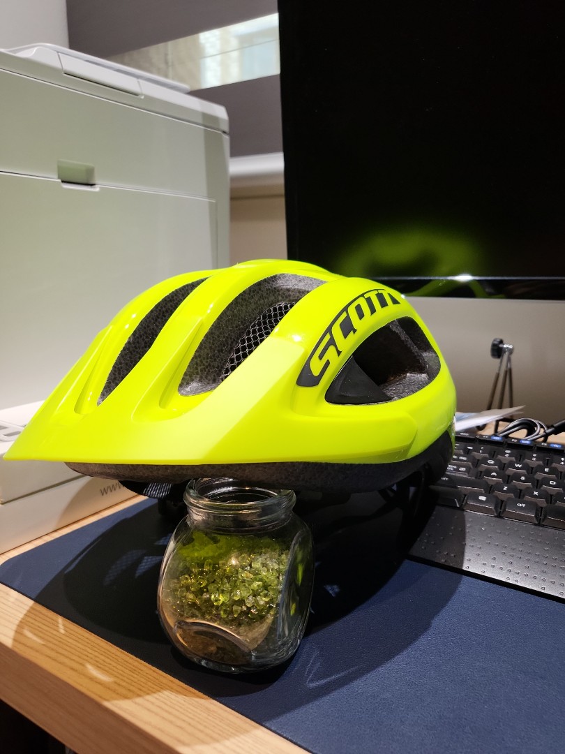 Scott bicycle Helmet, Sports Equipment, Bicycles & Parts, Parts