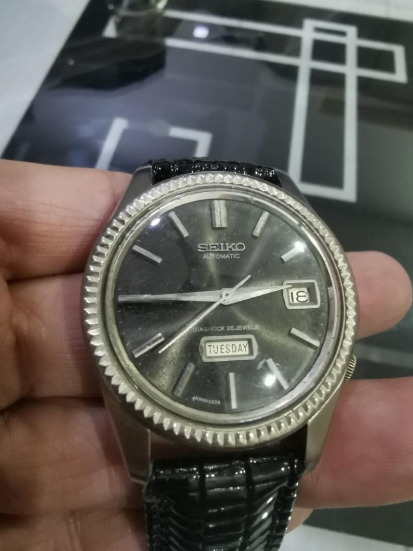 seiko diashock 26 jewels, Men's Fashion, Watches & Accessories, Watches on  Carousell