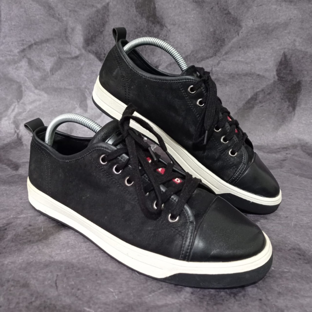 prada sneakers black white