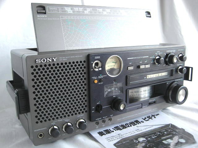 早い者勝ち 超稀少 箱付き SONY ICF-6800A くべる