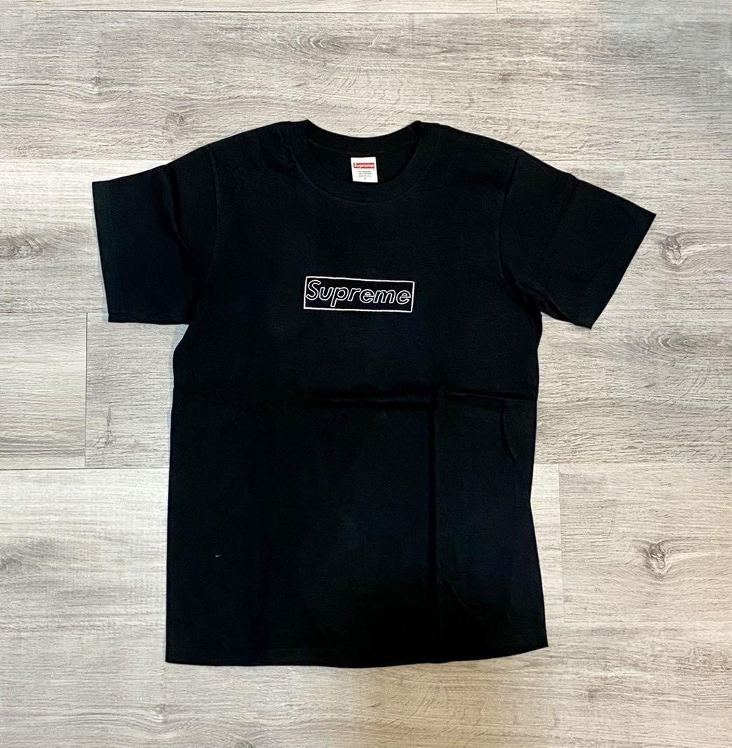 Supreme x Kaws Chalk Logo Tee Black, 男裝, 上身及套裝, T-shirt