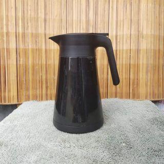 Thermos Hot and Cold Pitcher