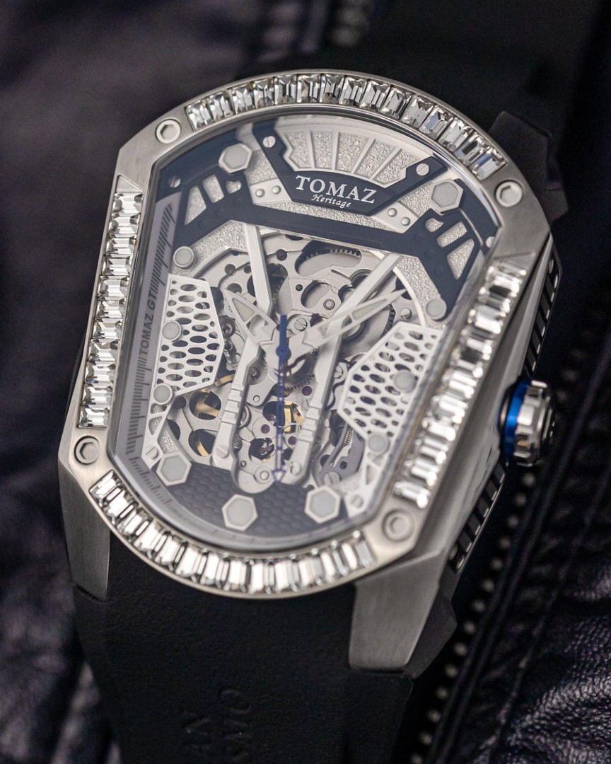 Tomaz Watch GT Silver Luxury Watches on Carousell