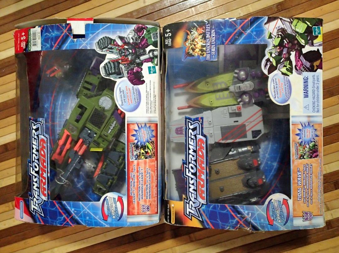 Transformers Armada Tidal Wave and Megatron with MiniCon Figures