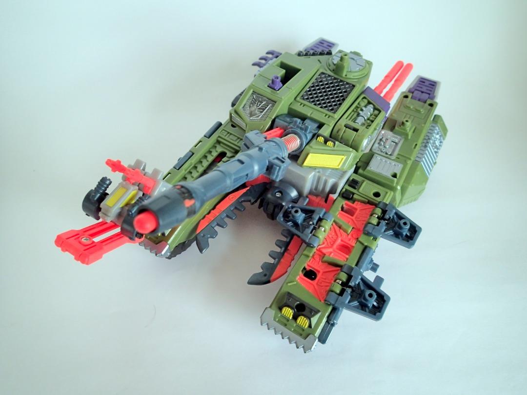 Transformers Armada Tidal Wave and Megatron with MiniCon Figures