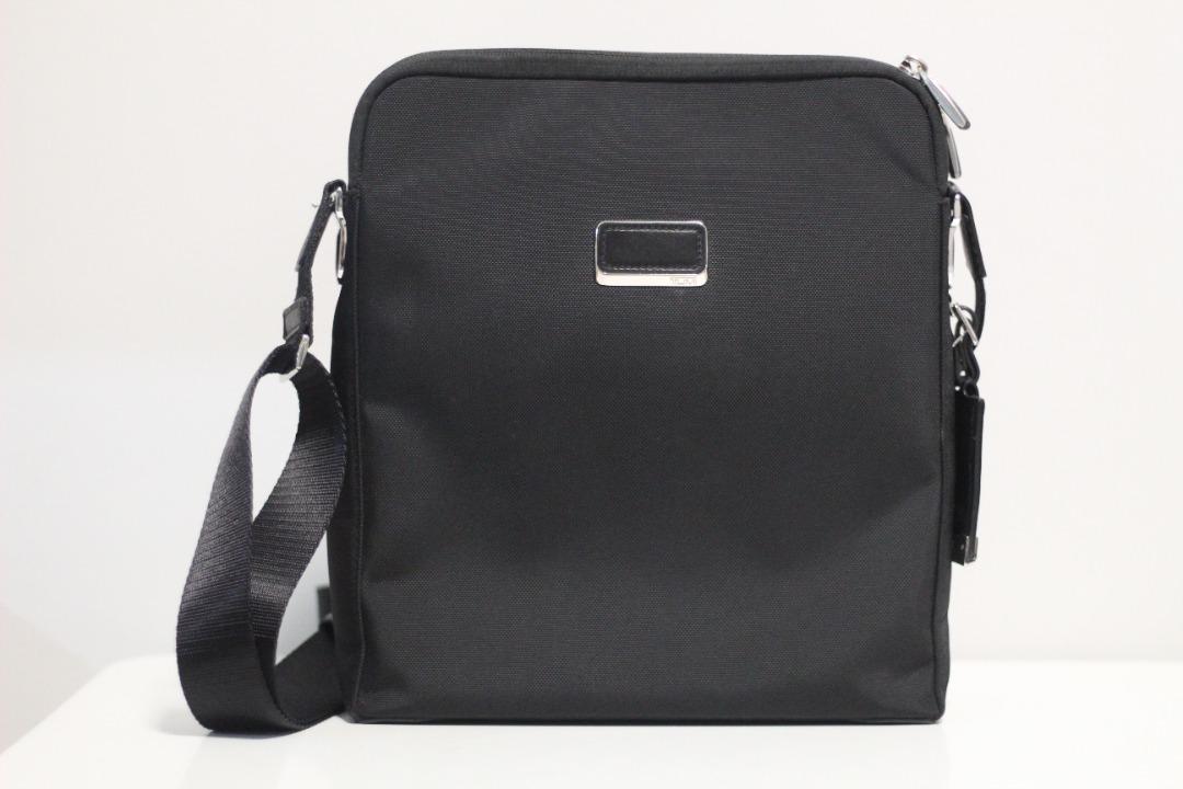 Tumi sales lucas crossbody