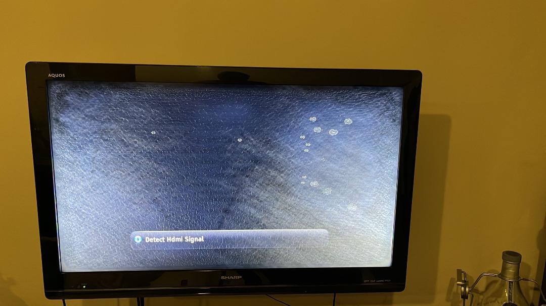 Tv still working but screen is spotted, TV & Home Appliances, TV