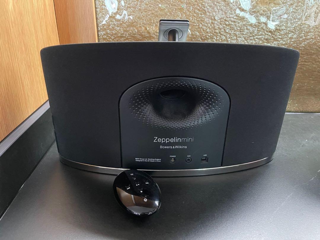 Used B&W Mini Zeppelin with original Apple Adaptor (Price is firm ...