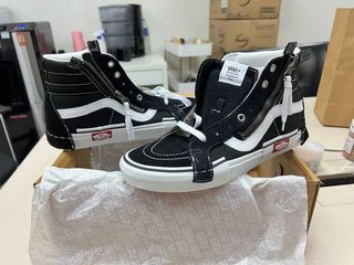 （分類：）位於 。 由 beleymilo 提交（商品編號 1174804978，圖片 1）。簡介： 。