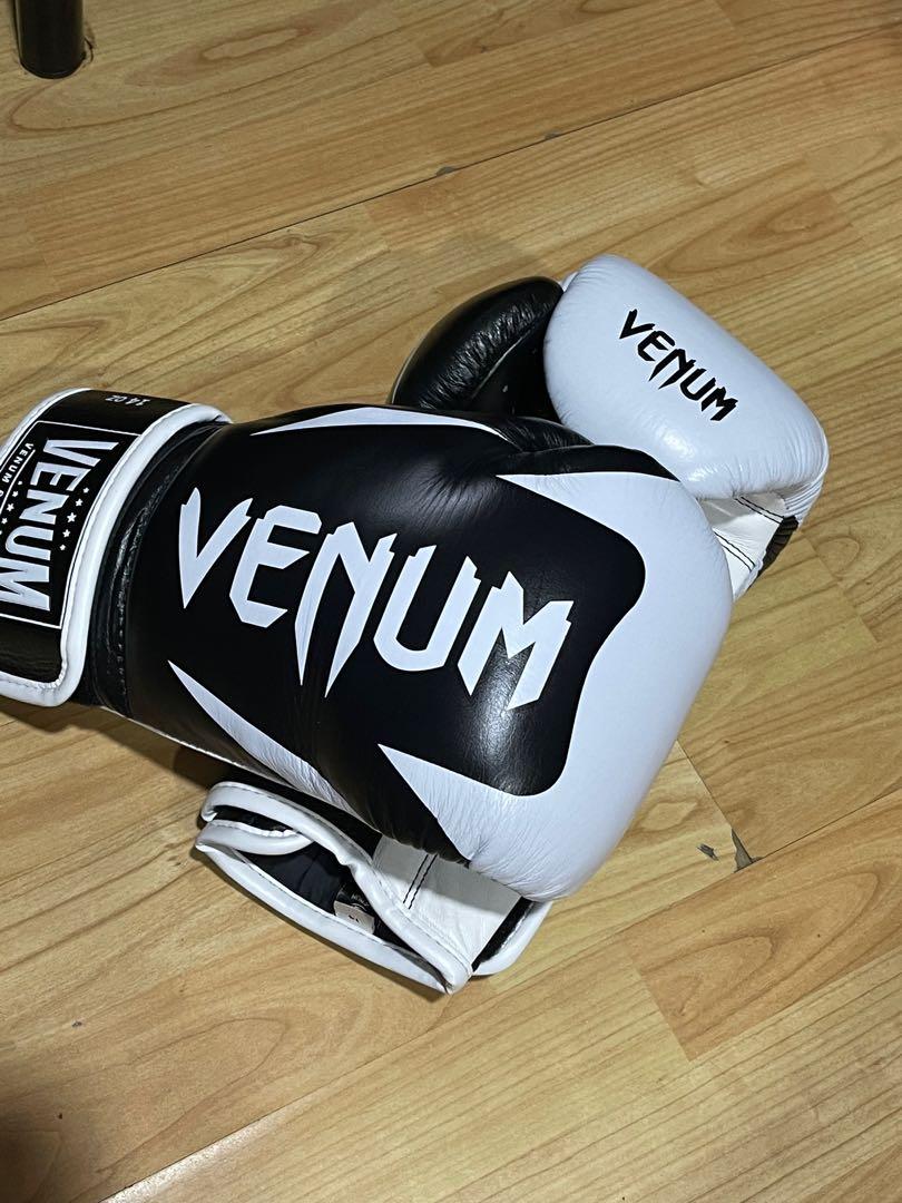 Venum Hammer Pro Series Boxing Gloves 14oz, Sports Equipment, Sports