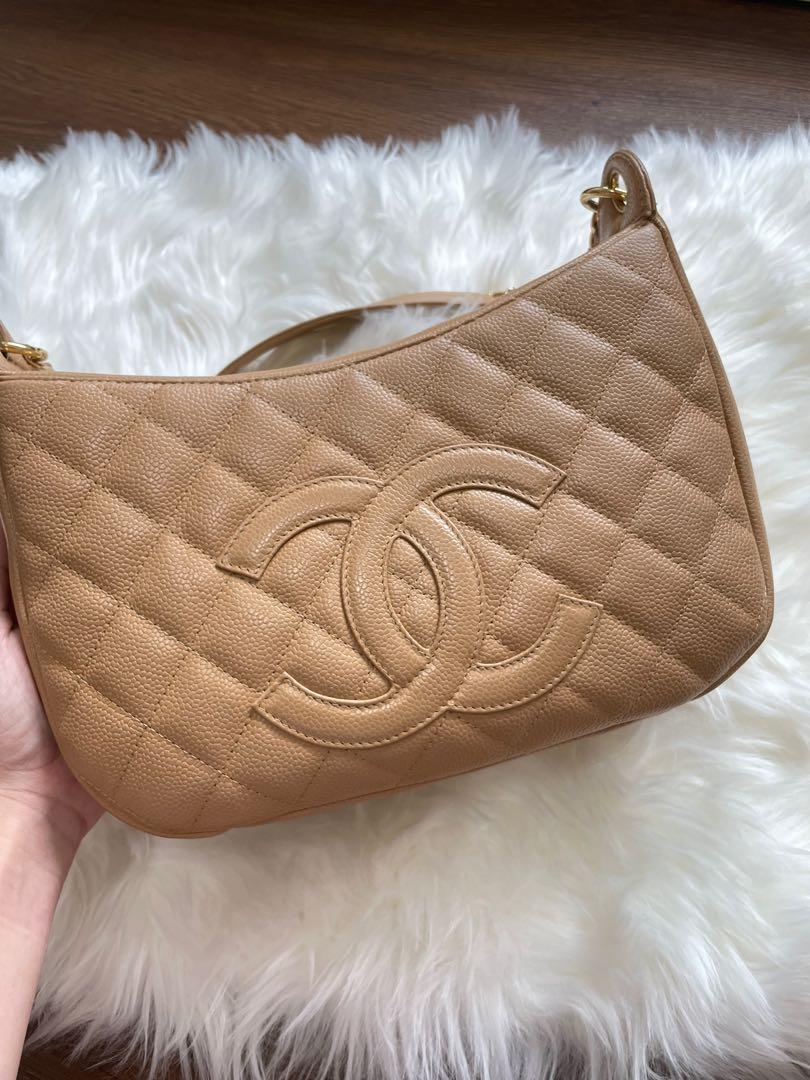 Vintage CHANEL Timeless Beige Quilted Caviar Hobo Bag – Fashion Reloved