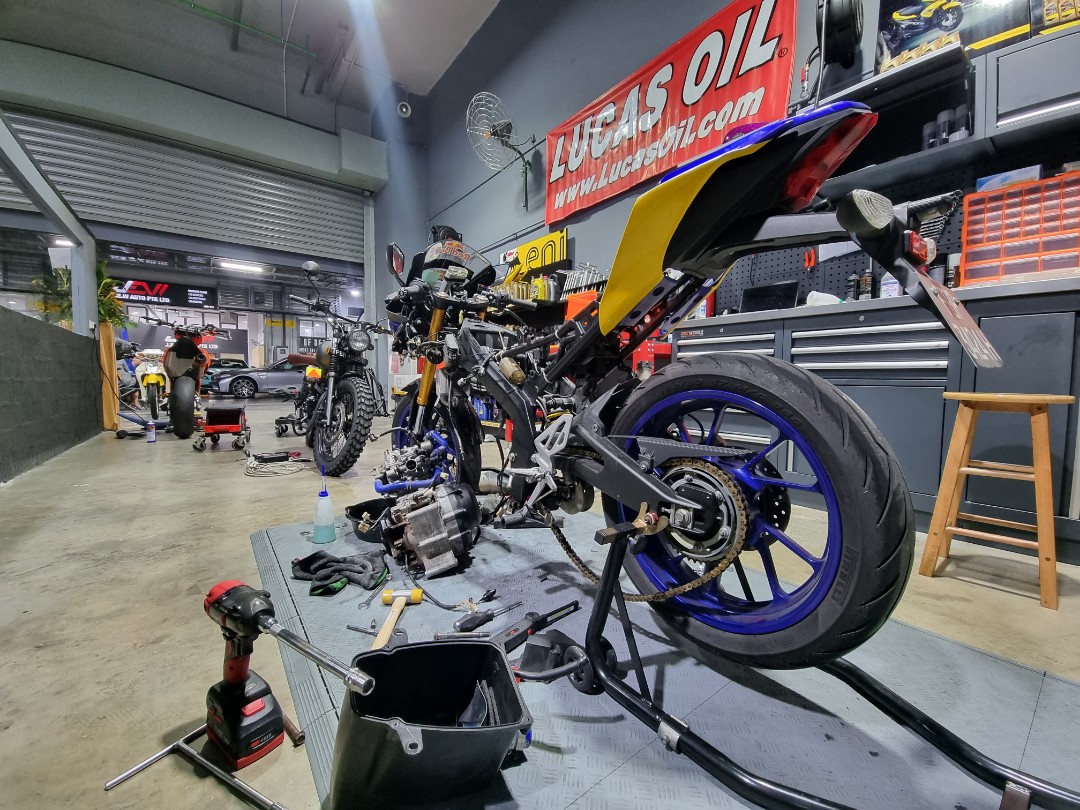 yamaha r15 v2 engine cc