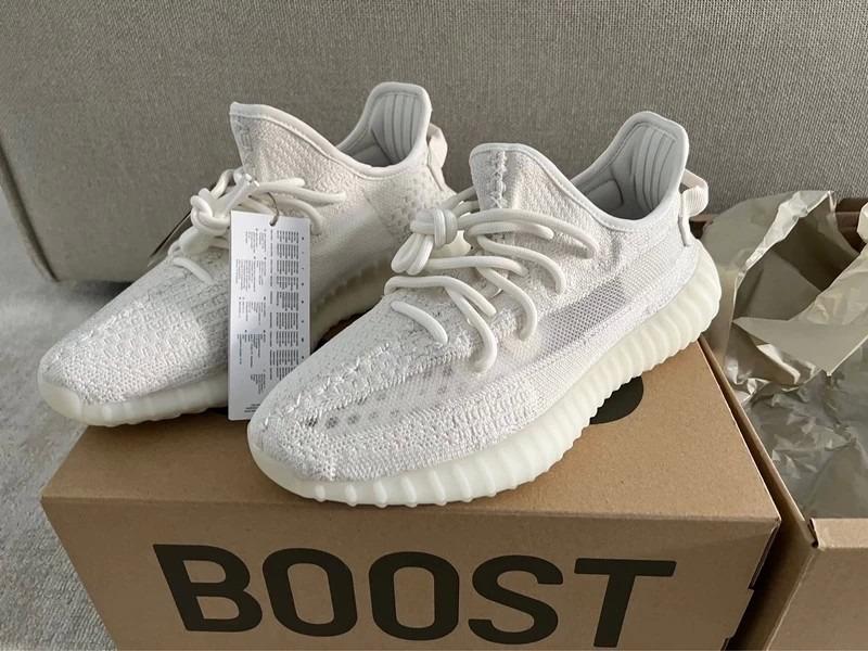 Yeezy size 43 sales