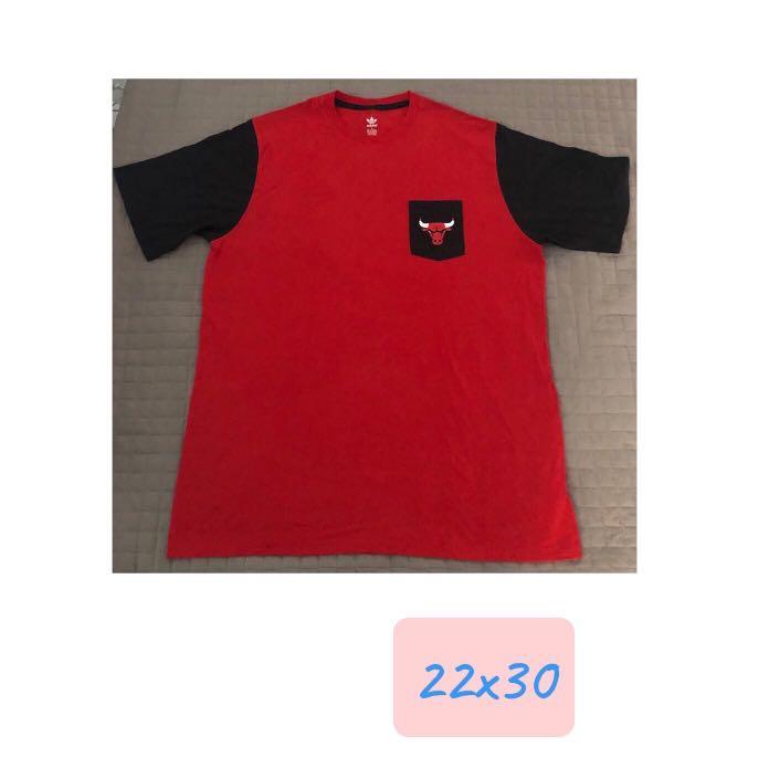 ADIDAS X CHICAGO BULLS TEE (Category: Tshirts & Polo Shirts ) located in Cainta. Submitted by chagoods (Listing ID 1174969405, Image 1). Description: 𝐌𝐈𝐍𝐄 𝐍𝐎𝐖‼️ 𝐅𝐎𝐑 𝐒𝐔𝐑𝐄 𝐁𝐔𝐘𝐄𝐑S 𝐎𝐍𝐋𝐘. 𝐇𝐎𝐖 𝐓𝐎 𝐎𝐑𝐃𝐄𝐑? 1. 𝙵𝚒𝚛𝚜𝚝 𝚝𝚘 𝚌𝚘𝚖𝚖𝚎𝚗𝚝 "𝙼𝙸𝙽𝙴" 𝚠𝚒𝚕𝚕 𝚐𝚎𝚝 𝚝𝚑𝚎 𝚒𝚝𝚎𝚖𝚜. 2.𝙾𝚗𝚌𝚎 𝚌𝚘𝚗𝚏𝚒𝚛𝚖𝚎𝚍 𝚝𝚑𝚊𝚝 𝚝𝚑𝚎 𝚒𝚝𝚎𝚖𝚜 𝚒𝚜 𝚢𝚘𝚞𝚛𝚜. 𝙿𝚕𝚎𝚊𝚜𝚎 𝚜𝚎𝚗𝚍 𝚢𝚘𝚞𝚛 𝚍𝚎𝚝𝚊𝚒𝚕𝚜. (𝙽𝚊𝚖𝚎 , 𝚊𝚍𝚍�