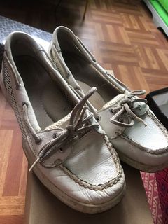 (Category: ) located in . Submitted by iska0123 (Listing ID 1174939808, Image 1). Description: .
