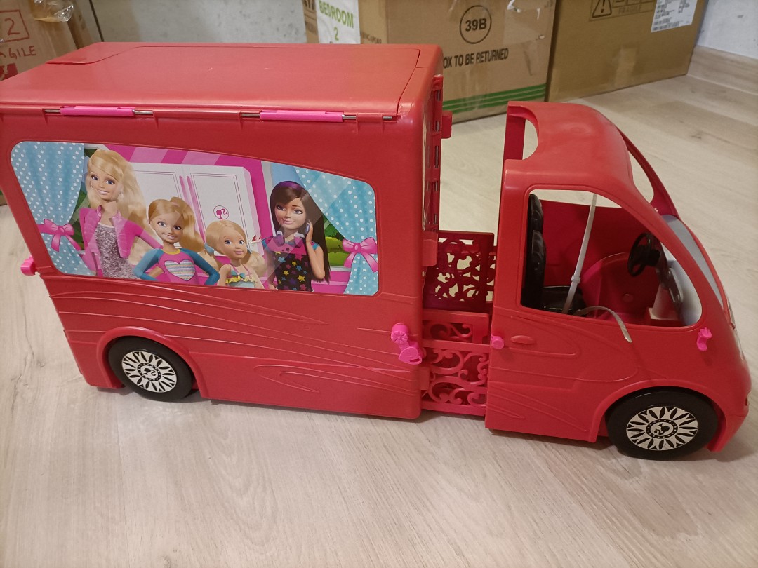 barbie caravan and car