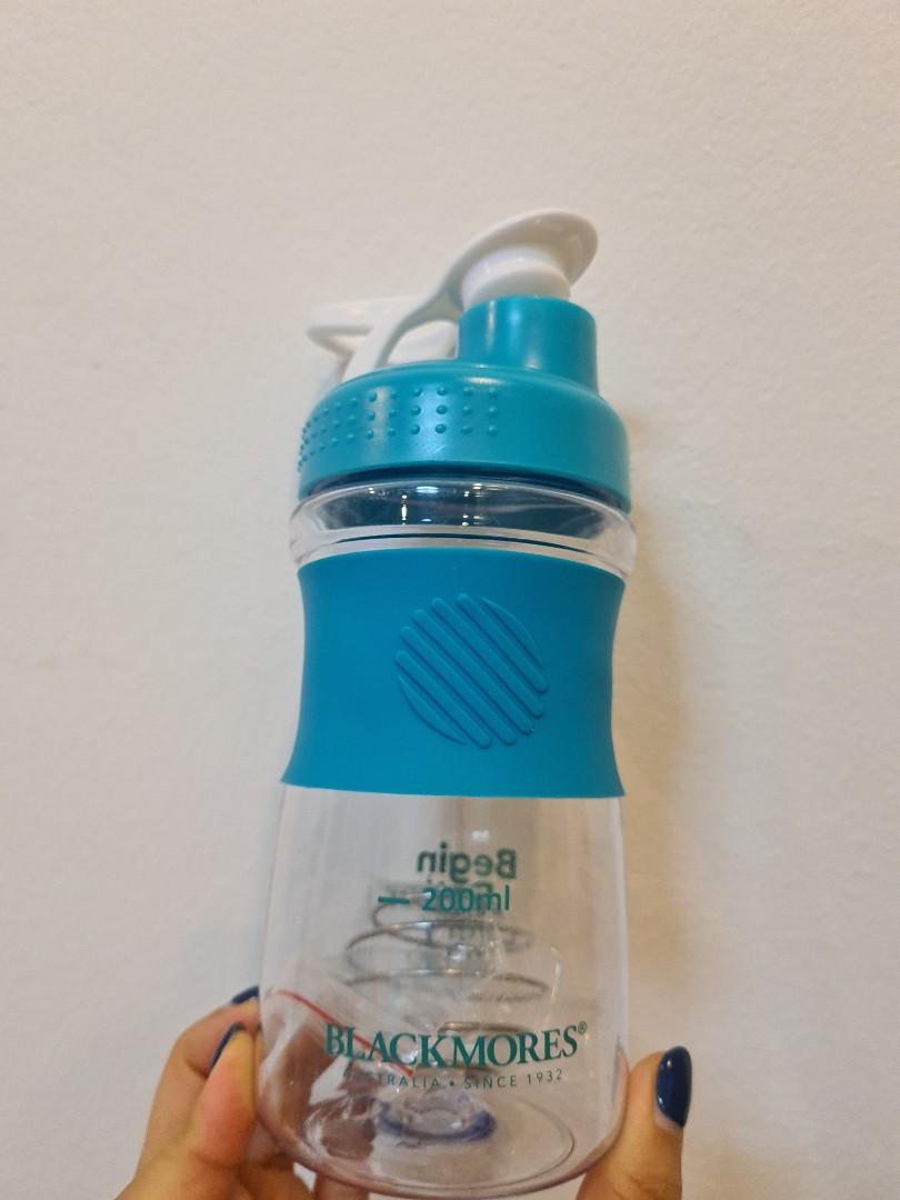 Blender bottle / protein shake mixer, Sports Equipment, Other Sports